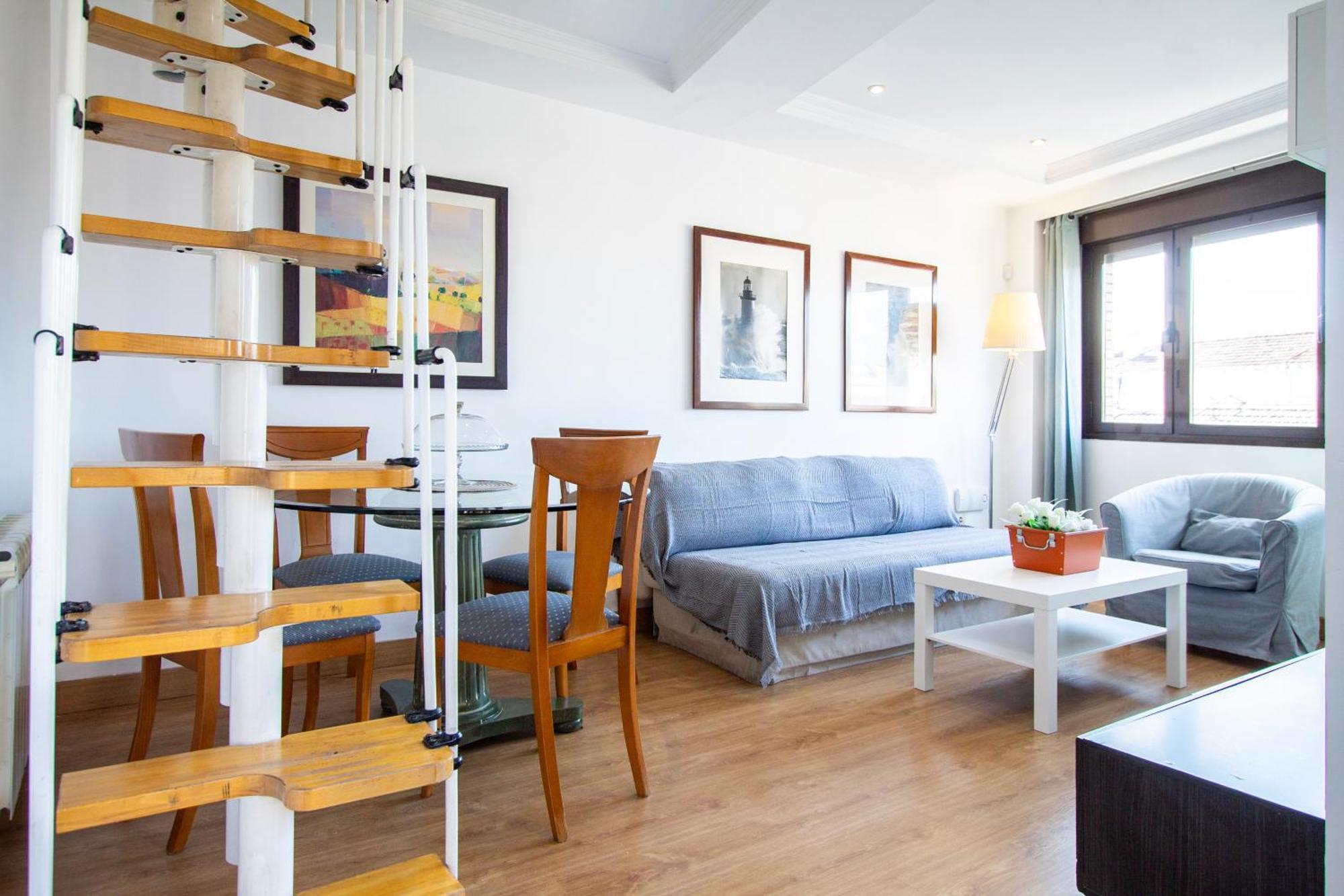 Apartamentos Adelfas Madrid Exteriör bild